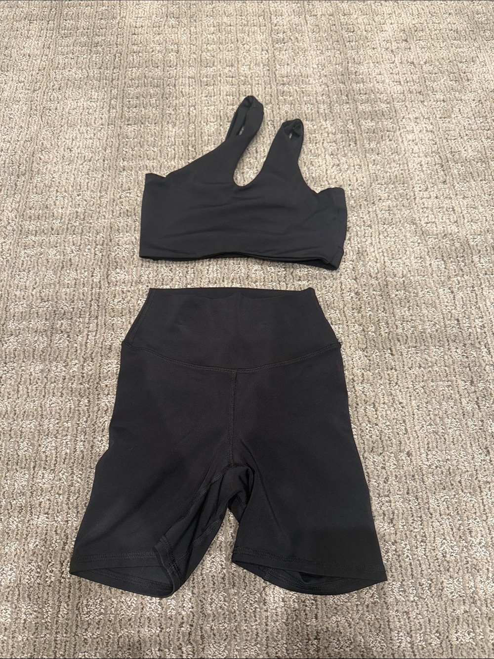 Black High-Waist Bike Shorts and Sports Bra Set - girls dance